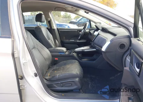 2018 Honda Clarity Plug-In Hybrid Touring z USA, uszkodzony, nr VIN JHMZC5F32JC001355